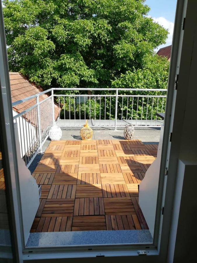 Frisch Renoviert Mit Dachterrasse - Geniesse Ruhe Und Grun Nahe Neustadt Aisch Neustadt an der Aisch Luaran gambar